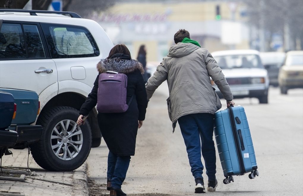 Turkey to evacuate citizens in Ukraine by land 'when situation calms down'