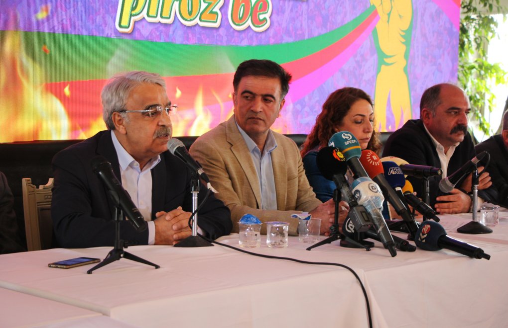 Diyarbakır'da Newroz: “Dem dema serkeftinê ye*”