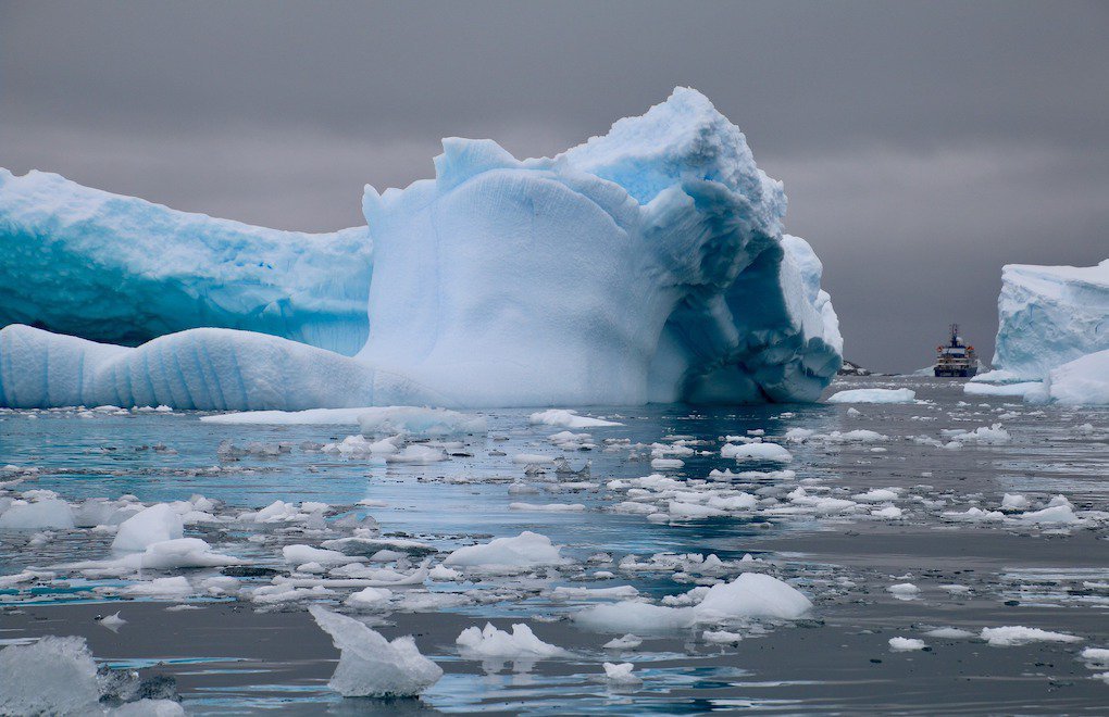 Hem Güney hem Kuzey Kutbu’nda rekor sıcaklık kaydedildi