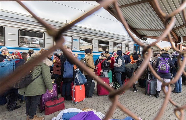 Minister: Turkey hosts over 58,000 refugees from Ukraine