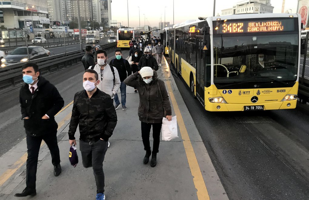 Amid rising costs, request for raising public transport fares in İstanbul rejected