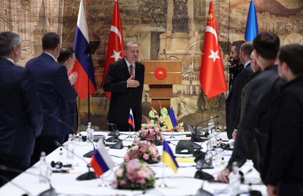 Erdoğan addresses negotiators from Russia, Ukraine as talks start in İstanbul