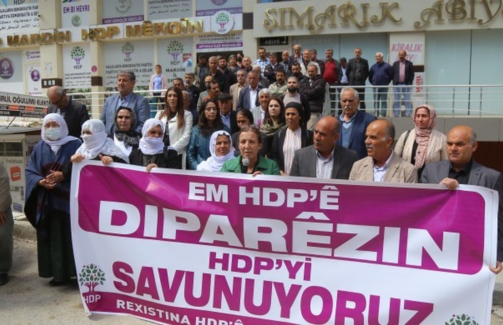 HDP, Kobanî gözaltılarını protesto etti 