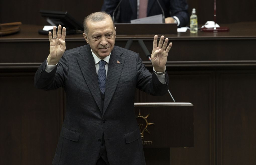 Erdoğan: Çalışmak isteyen herkesin iş bulabildiği bir ülkede yaşıyoruz