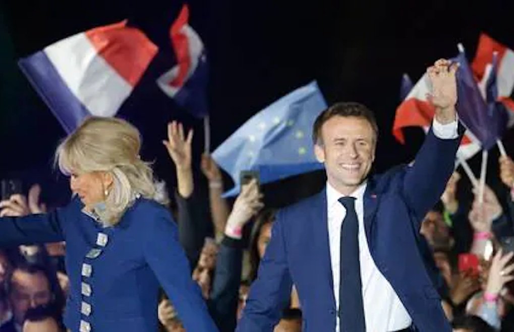 Macron yüzde 58,80'le yeniden başkan, Le Pen yüzde 41,20'de kaldı