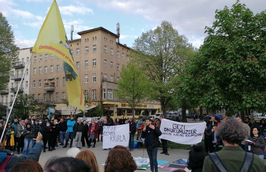 Berlin'de Gezi Davası protestosu: Sarayın kararı hükümsüzdür