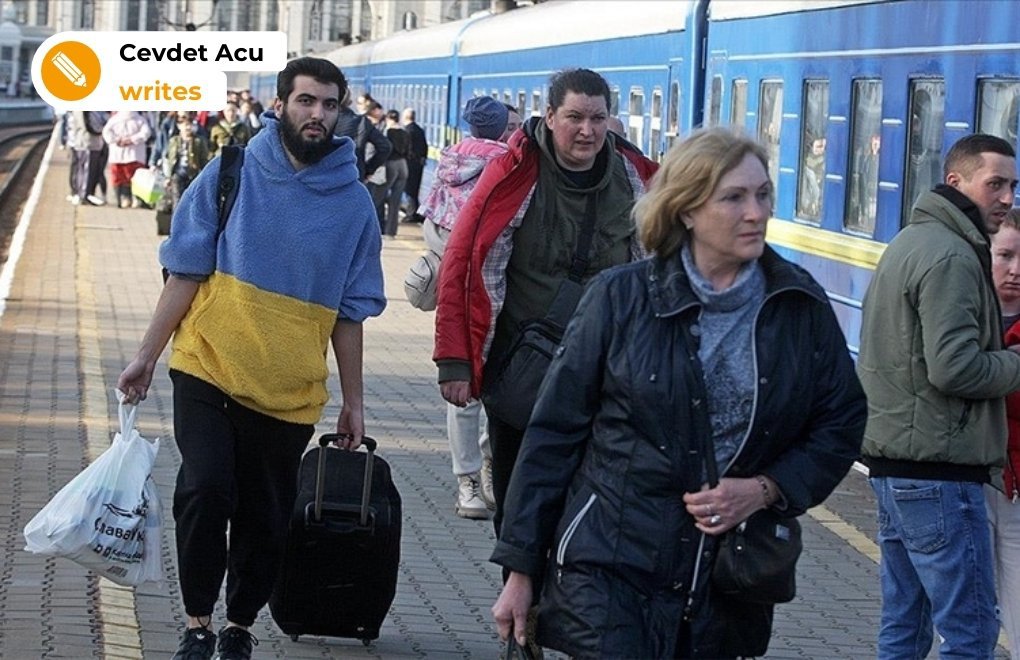 Double Standards: Media coverage of Ukrainian refugee crisis