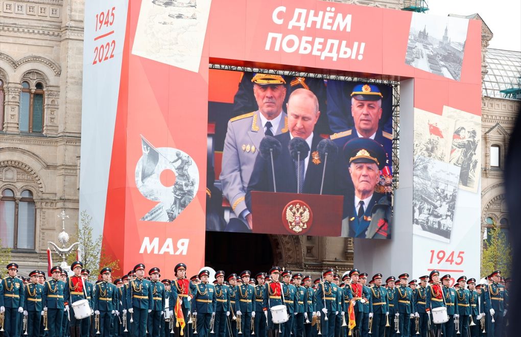 Rusya’da ‘Zafer Günü’ kutlamaları, Putin’den açıklama
