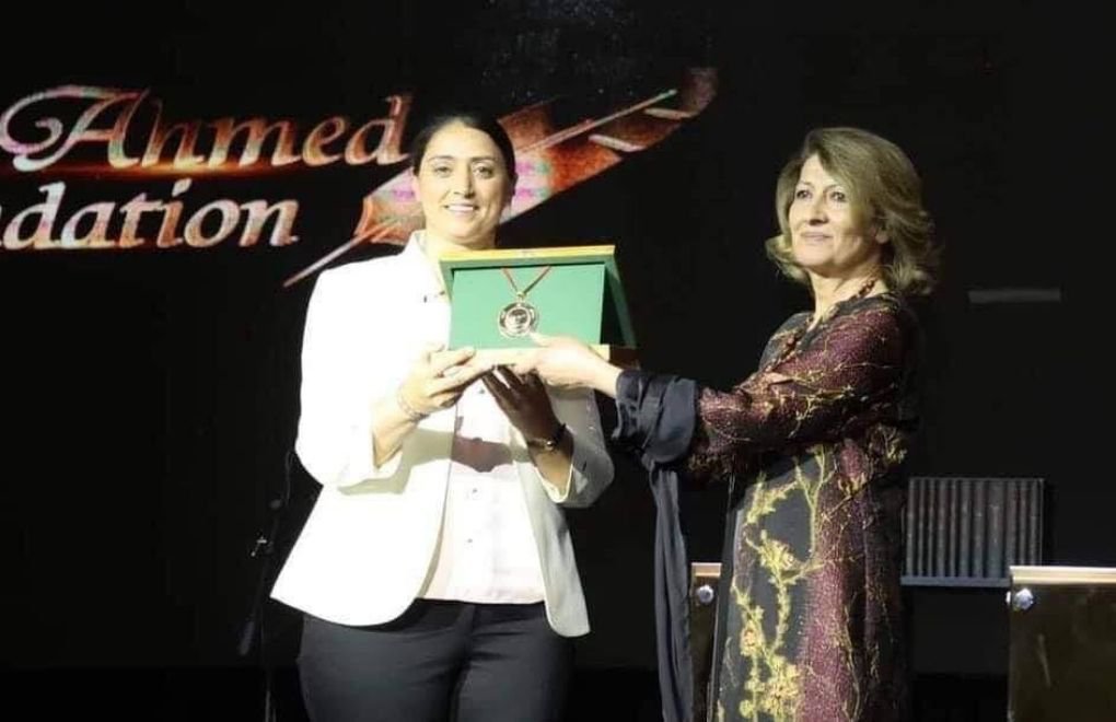 Kürt Yazar İbrahim Ahmed Onur Ödülü Demirtaş’a verildi