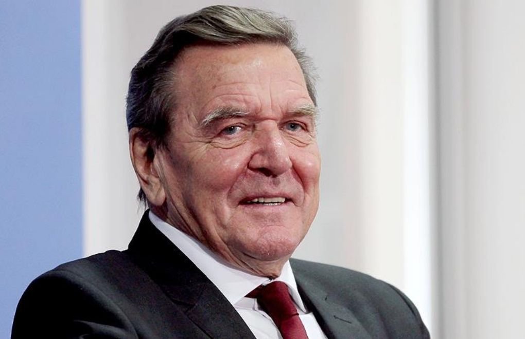 Almanya | Eski şansölye Schröder, Rosneft yönetim kurulundan ayrıldı