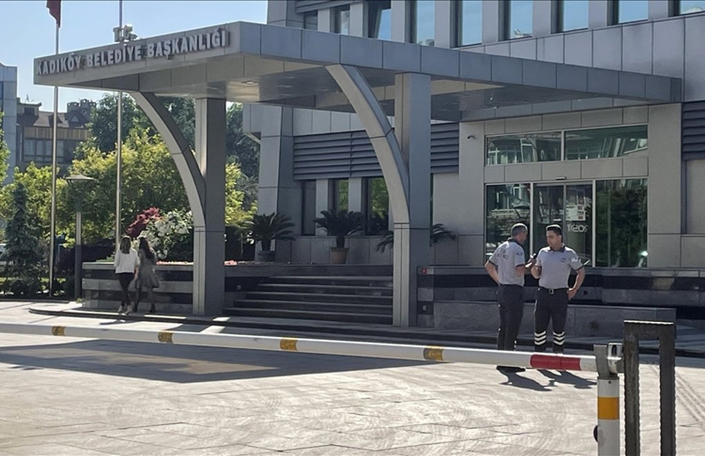 Kadıköy Belediyesi "rüşvet operasyonunda" 124 kişiye tutuklama talebi