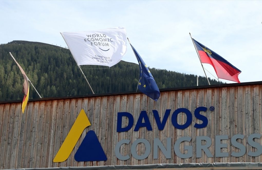 Davos Zirvesi | Milyonerlerden “bizden daha çok vergi alın” çağrısı