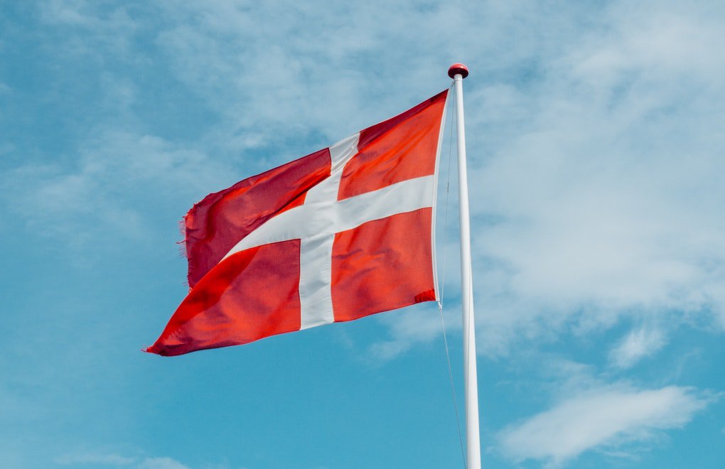 Danimarka, AB’nin ortak savunma politikalarına katılıyor