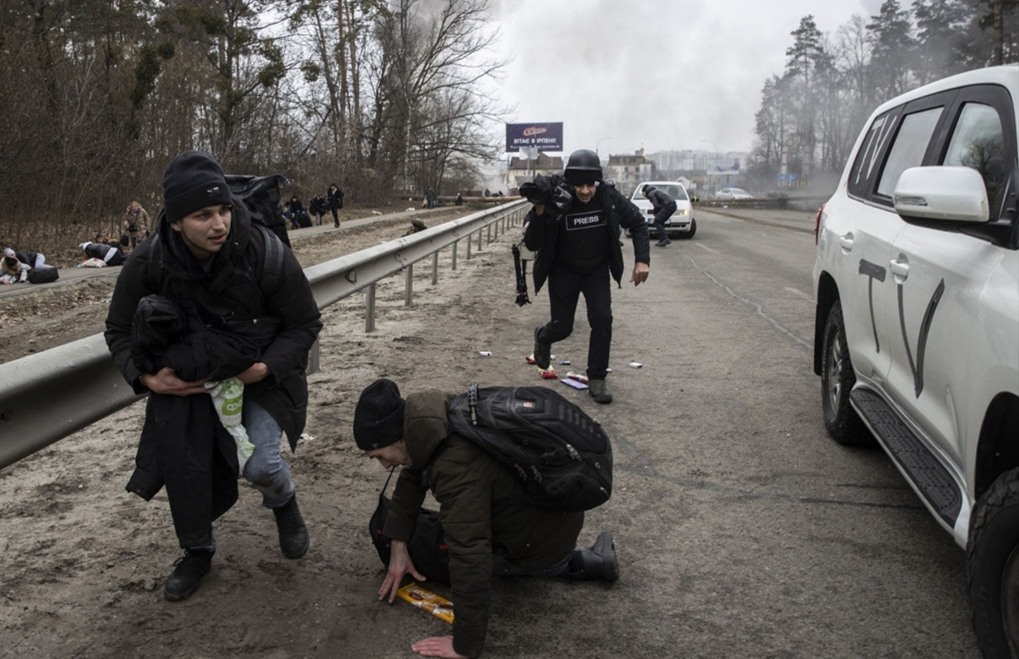 Rusya-Ukrayna savaşını takip eden iki gazeteci yaralandı