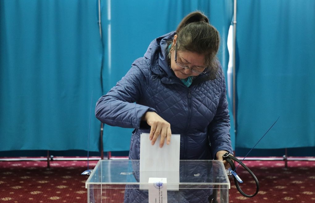 Kazakistan’da anayasa referandumu: Halk, reforma ‘evet’ dedi