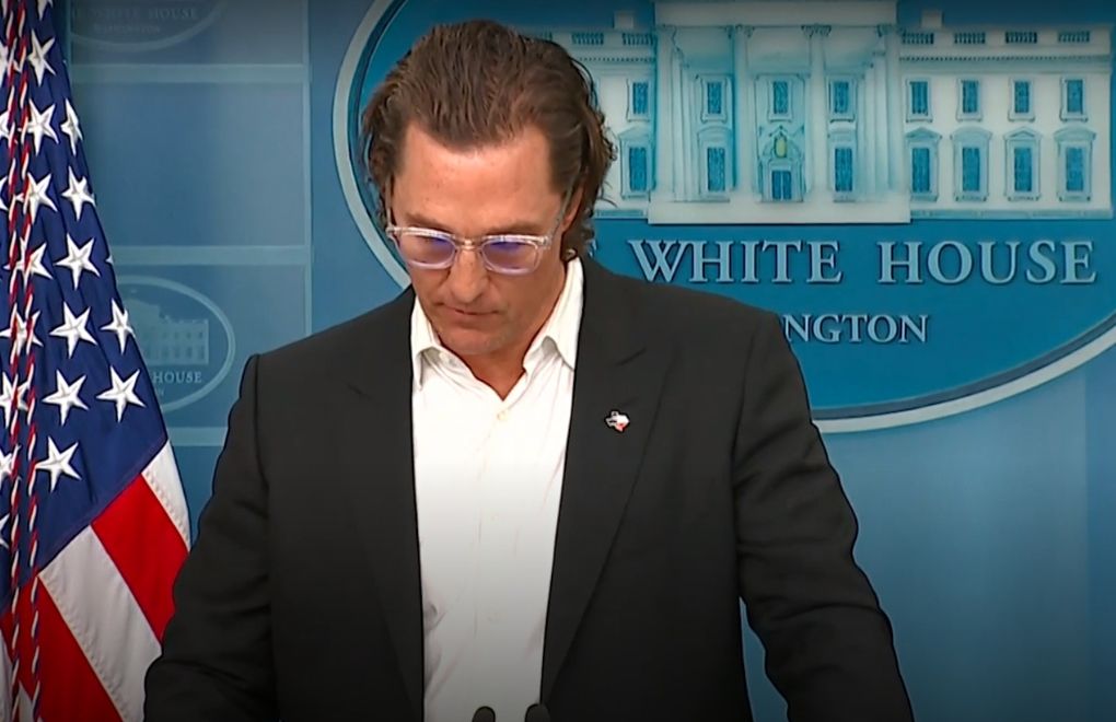 Oyuncu McConaughey’den Beyaz Saray’da ‘silahsızlanma’ çağrısı