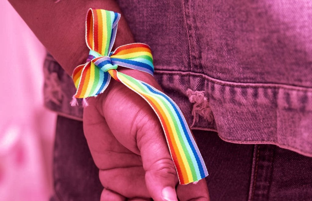 TİHV Onur Haftasını kutluyor: LGBTİ+'lara yönelik nefret tutumundan vazgeçin 