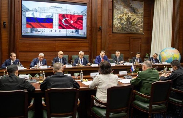 Russia, Turkey discuss grain export from Ukraine ports