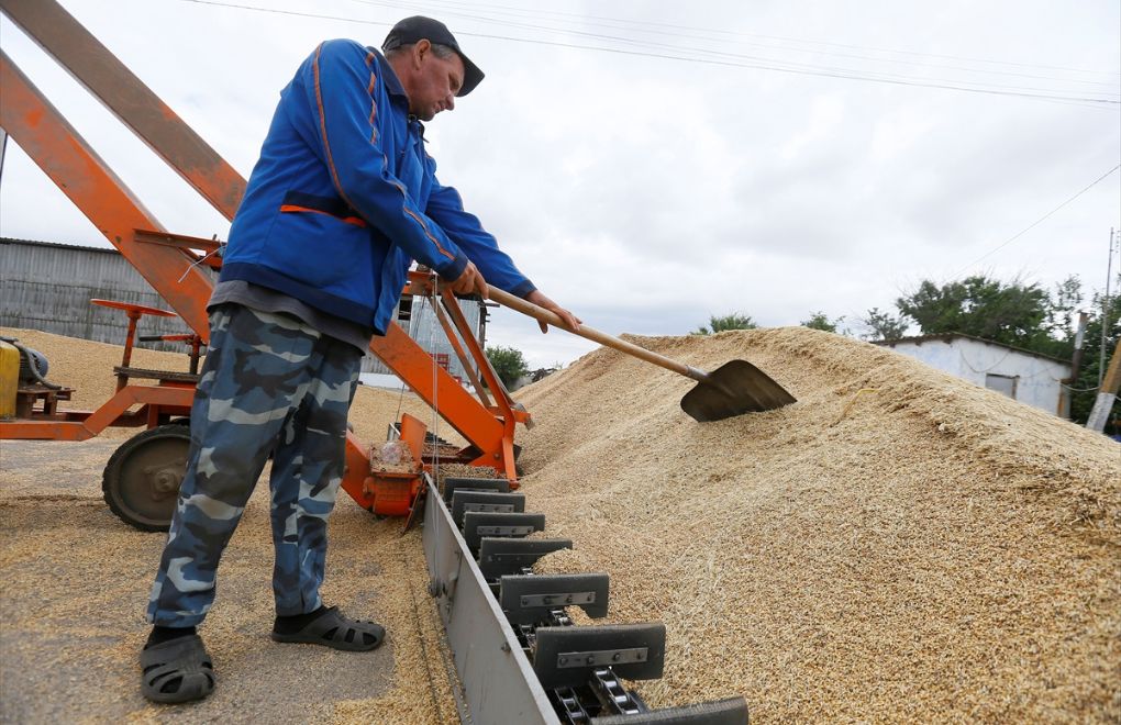 “Sadece Odessa limanlarında bekleyen 6 milyon ton tahıl var”