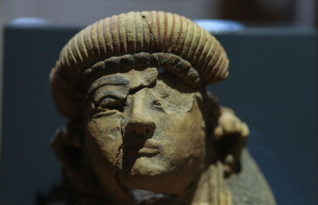 1930'lu yıllarda bulunan Athena heykeli parçaları birleştirildi