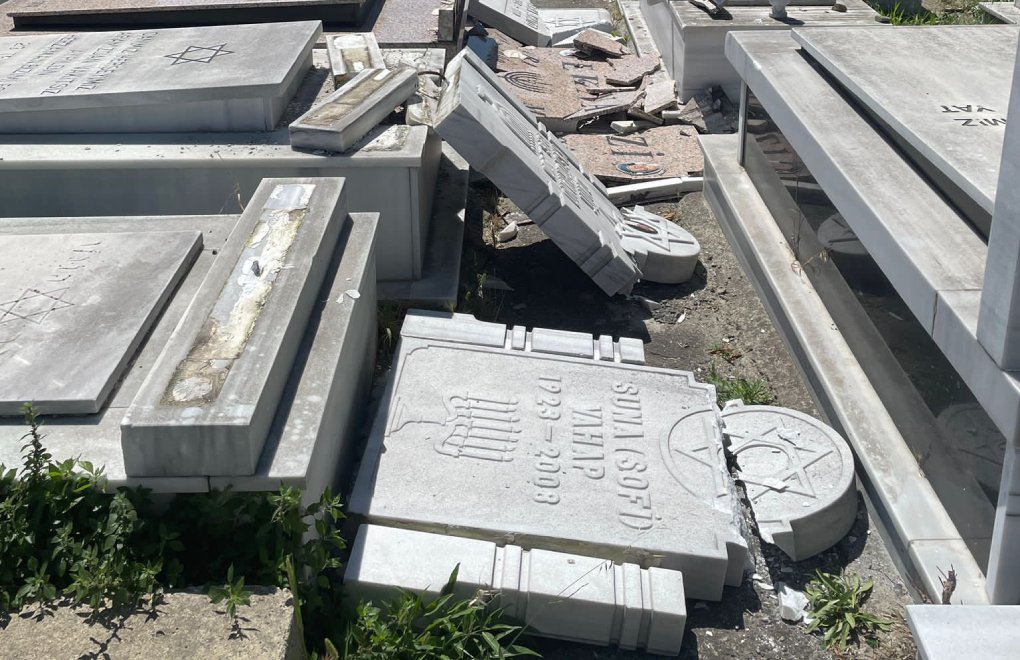 Jewish cemetery in İstanbul vandalized
