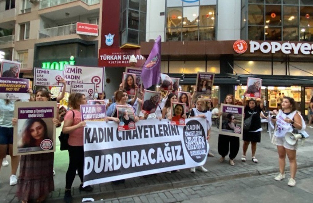 Bir haftada İzmir'de dört, ülkede dokuz kadın öldürüldü 