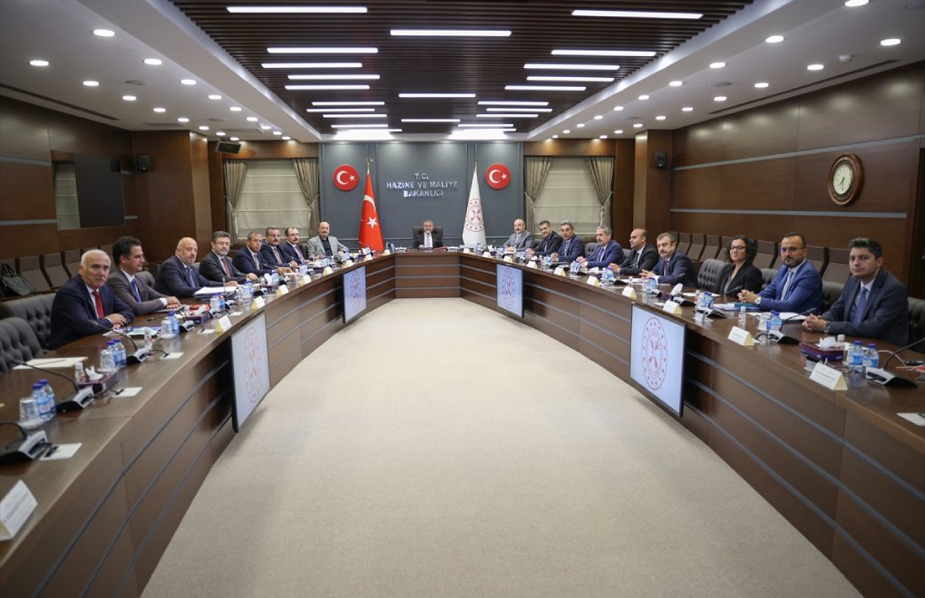 AYM, Fiyat İstikrarı Komitesi Kararnamesi'ni iptal etti