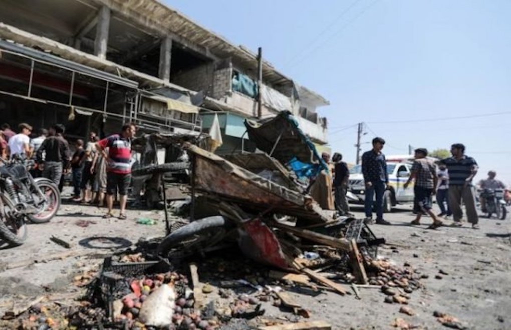 El-Bab'da Pazar yerine topçu saldırısı 
