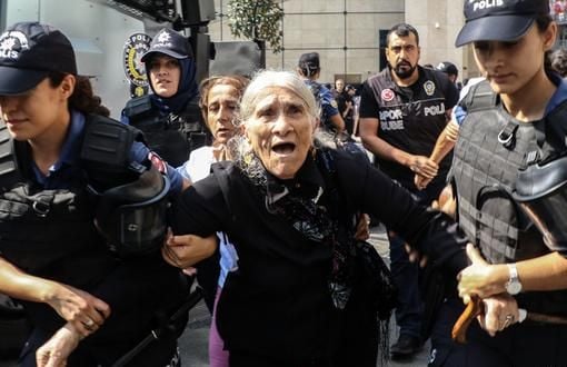 İstiklal 4 yıldır polis ablukasında: Barolar ve İBB neden susuyor? 