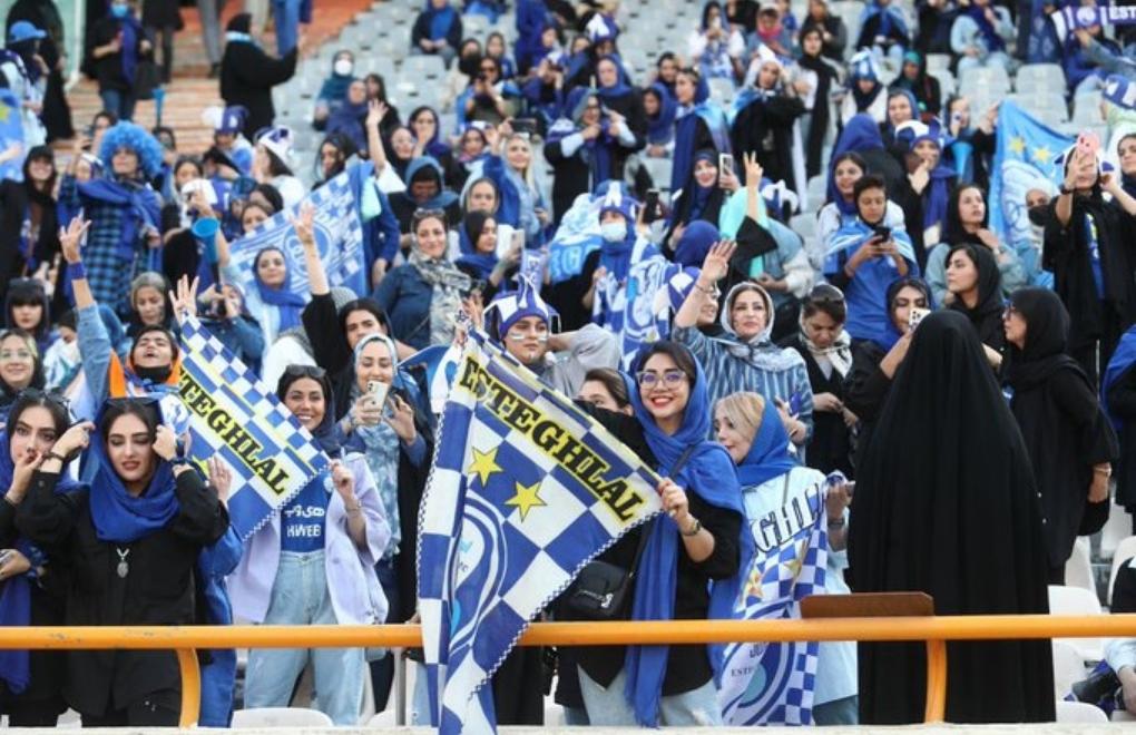 İran, kadınlara maç izleme yasağını kaldırmak zorunda kaldı