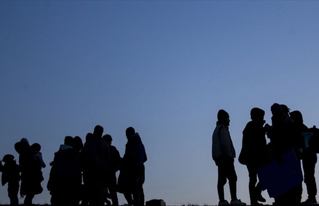 Hollanda, Türkiye’den sığınmacı kabulünü askıya alıyor
