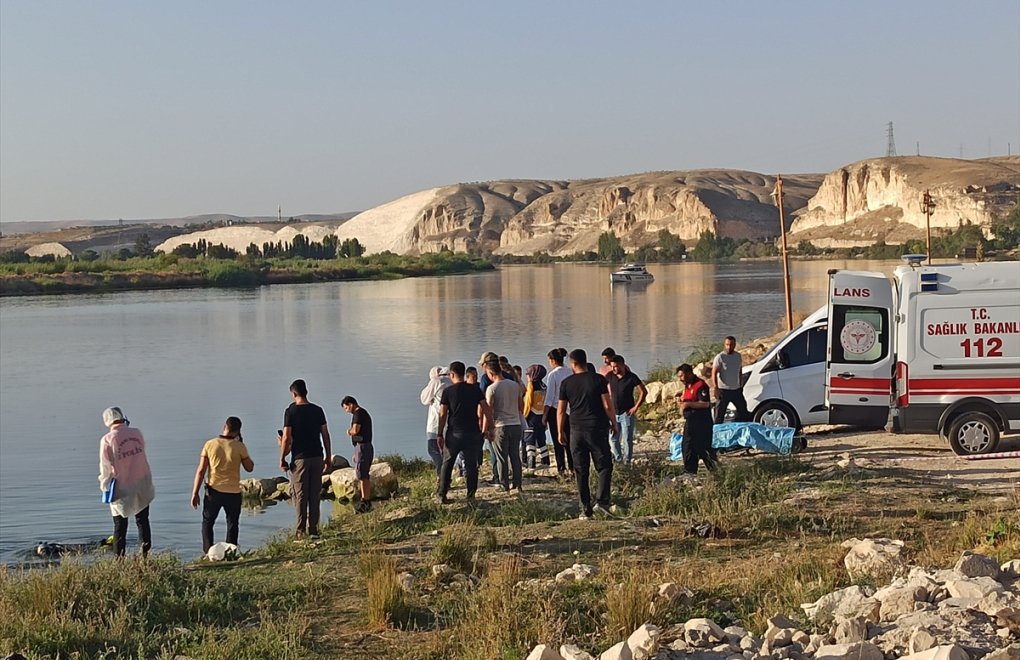 Refugee child drowns in Euphrates River