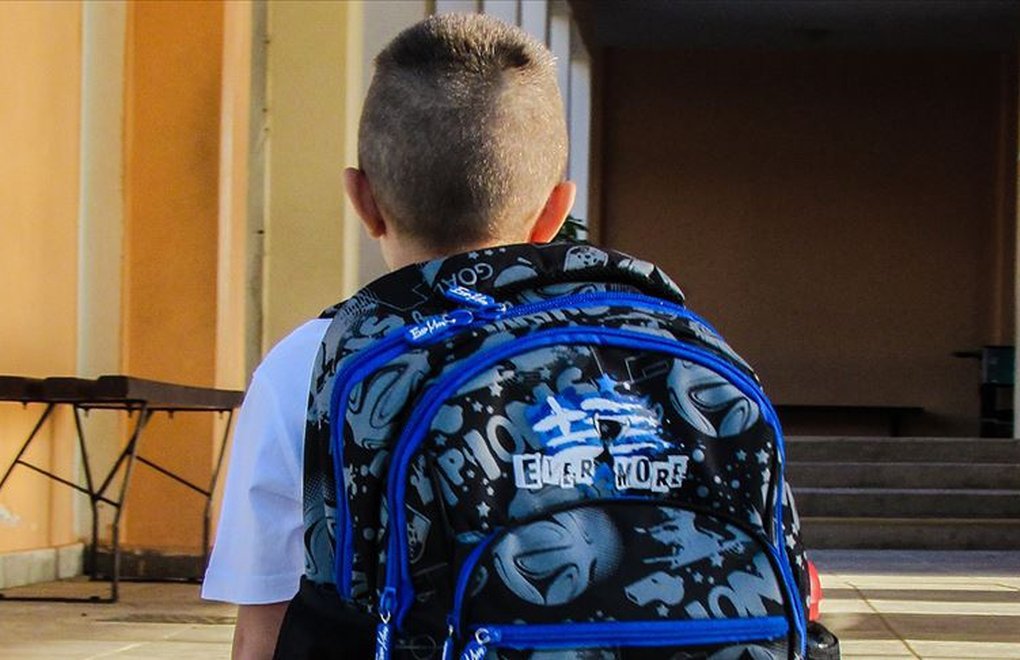 Uyarı: Okul çantaları vücut ağırlığının yüzde 10'unu aşmamalı