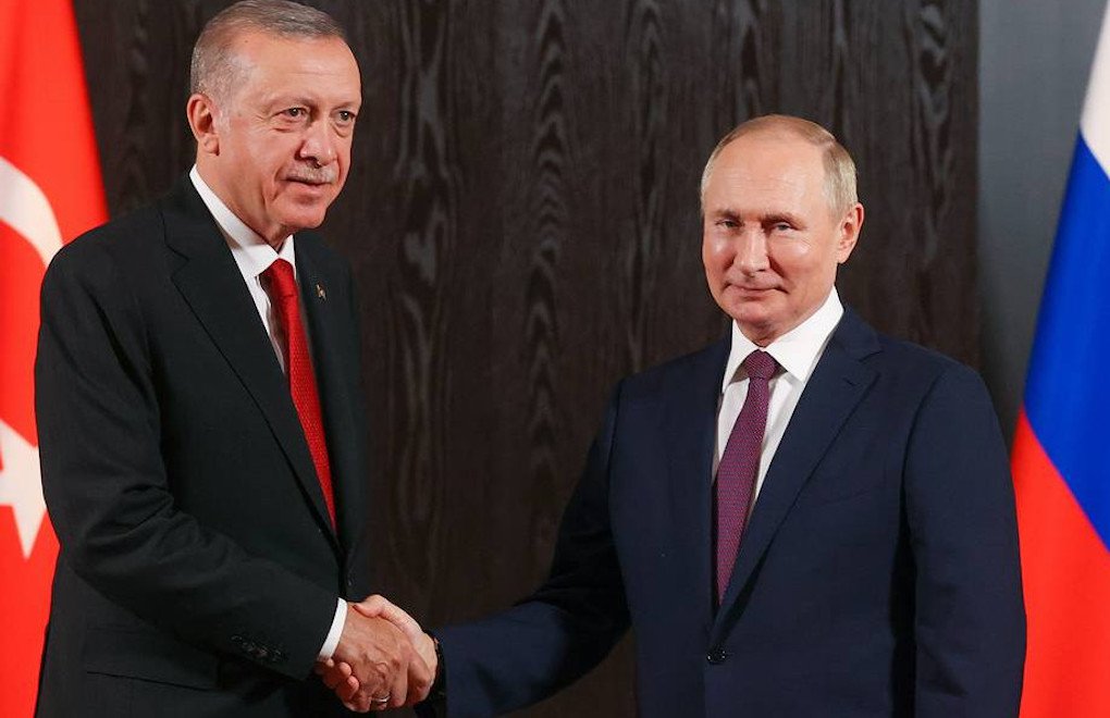 Putin: "Erdoğan'la doğal gaz sevkiyatı ve  Akkuyu nükleer santralini konuştuk" 