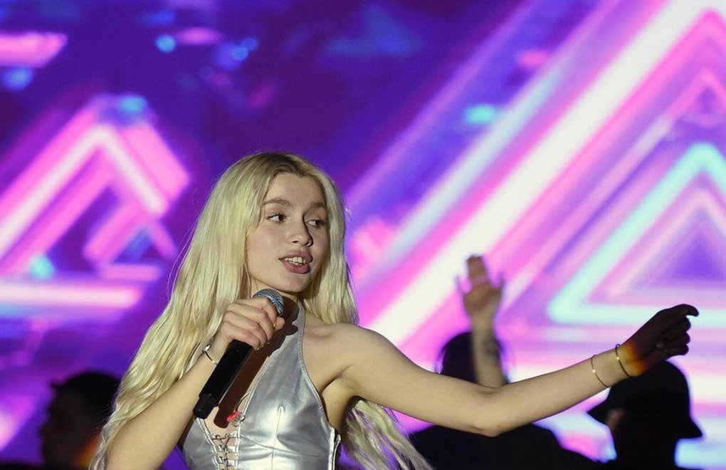 Pop singer Aleyna Tilki's concert canceled for opposing anti-LGBTI+ rally