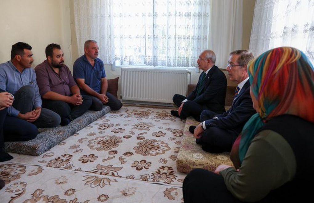 Kılıçdaroğlu, IŞİD'in öldürdüğü askerin ailesini ziyaret etti
