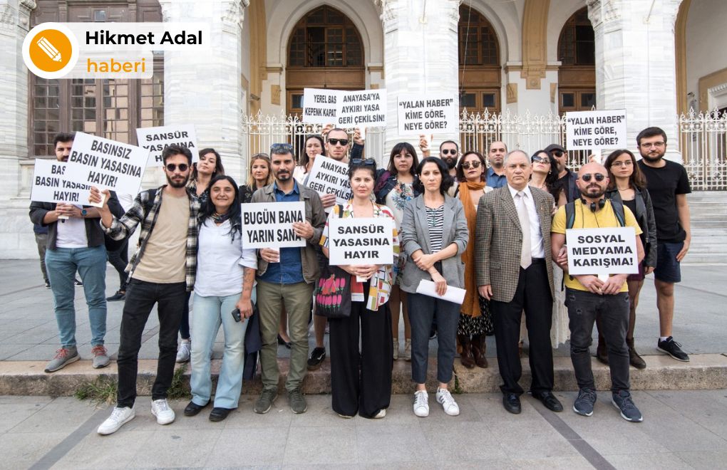 Gazeteciler “sansür yasasına karşı” eylemde