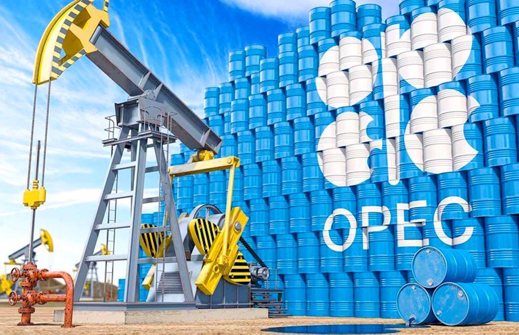 OPEC+ petrol üretimini günde 2 M varil düşürecek