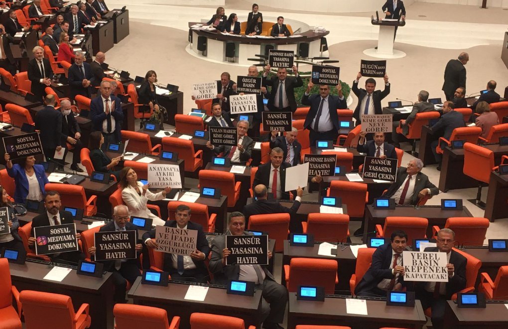 Türkiye adopts bill introducing prison sentences for 'spreading disinformation'