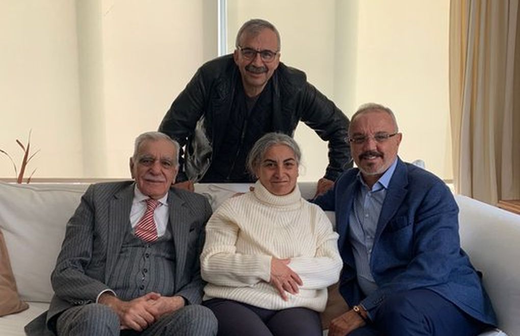 Türk, Sakık ve Önder'den Aysel Tuğluk'a ziyaret