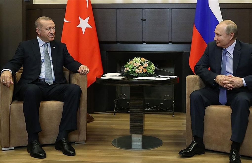 Erdoğan, Putin'le telefonda görüştü: Güvenli bölgeye vurgu yaptı