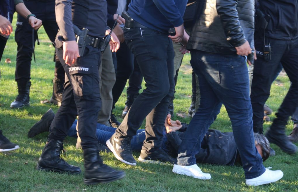 İzmir'de tecrit yürüyüşüne müdahale | En az 50 gözaltı