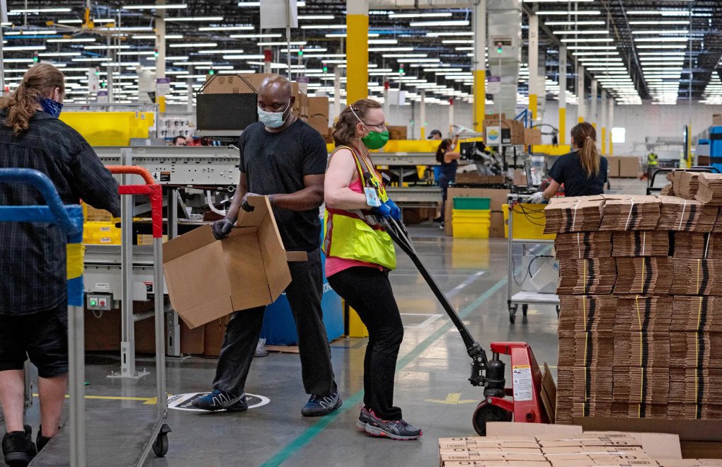 Amazon, 18 binden fazla çalışanını işten çıkartacak