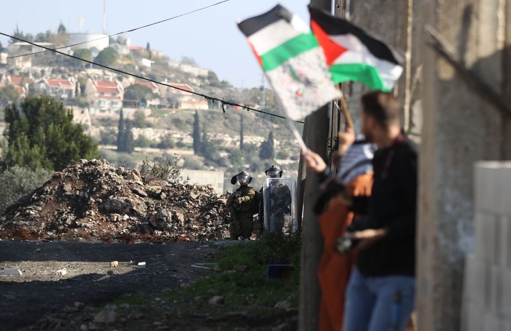 “İsrail’in bayrak kısıtlaması, Filistin halkının kimliğini yok etmeyi amaçlıyor”