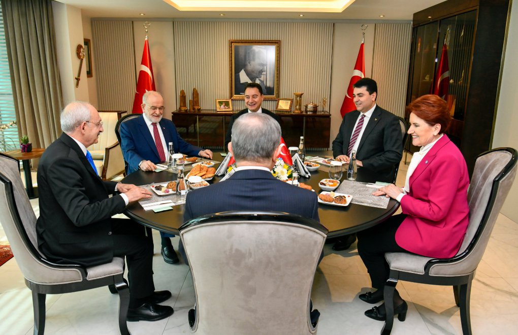 AKP’den Erdoğan açıklaması: Adaylık tartışma konusu değil, önünde hiçbir engel yok