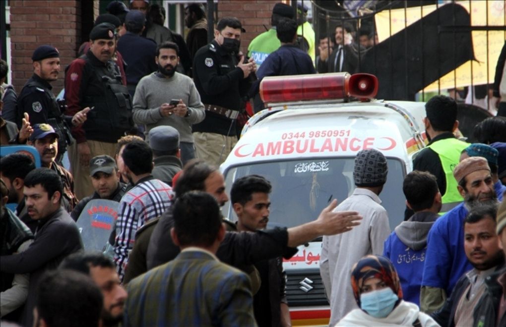 Pakistan’da camide patlama: 32 kişi hayatını kaybetti