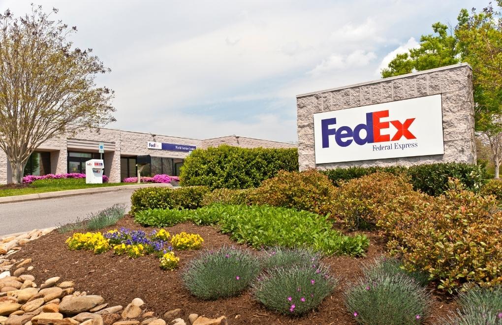FedEx, yönetici kadrosunda küçülmeye gidiyor