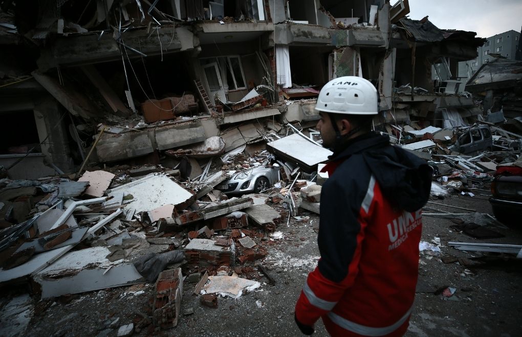 TTB'den Deprem Bülteni: "Kamu erki sorumluluklarını yerine getirmiyor"