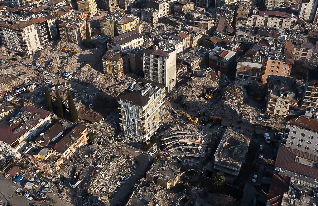 İlk resmî rapor | 33 bin 143 bina ağır hasarlı, 153 bin 506 daire derhal yıkılmalı
