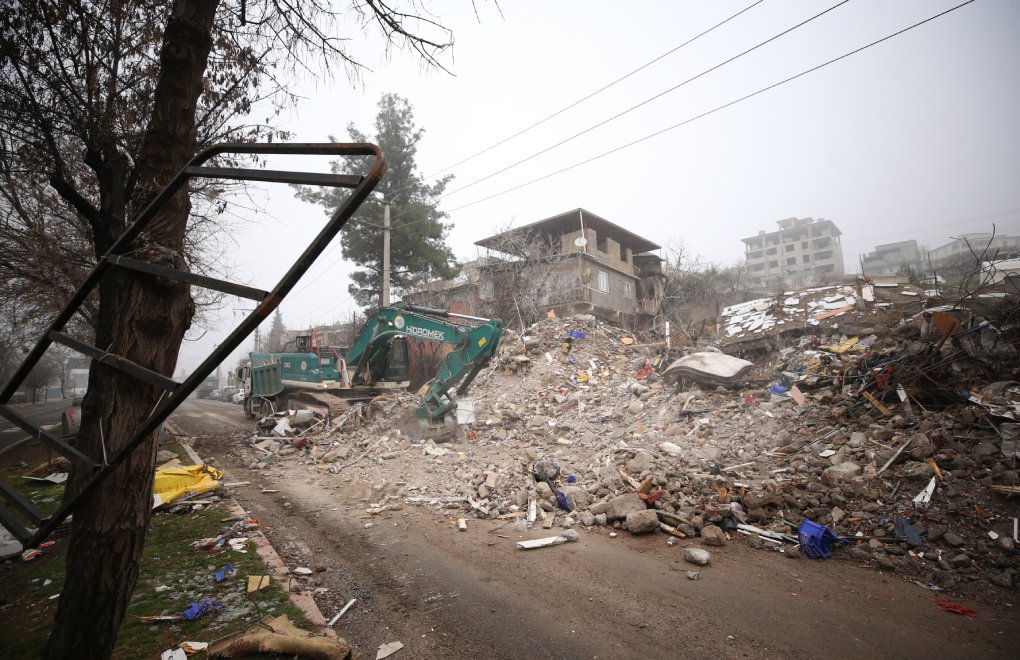 BM: Depremin yarattığı hasarın onarım maliyeti 100 milyar doları aşacak